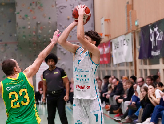 Herren siegen souverän – auch Damen trotz Niederlage in den Playoffs
