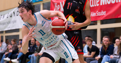 Ursin Vital: Von den Wallabies zu den Riverhawks